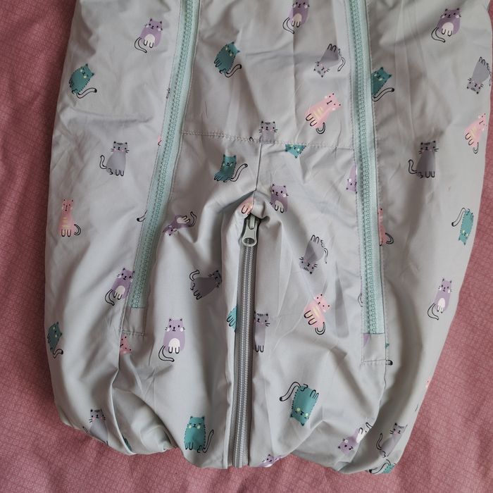 Продам демисезонный комбинезон