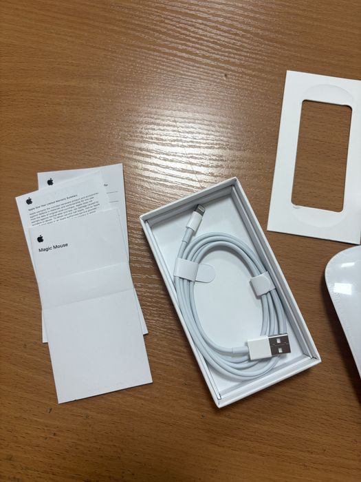 Мышка Apple Magic Mouse