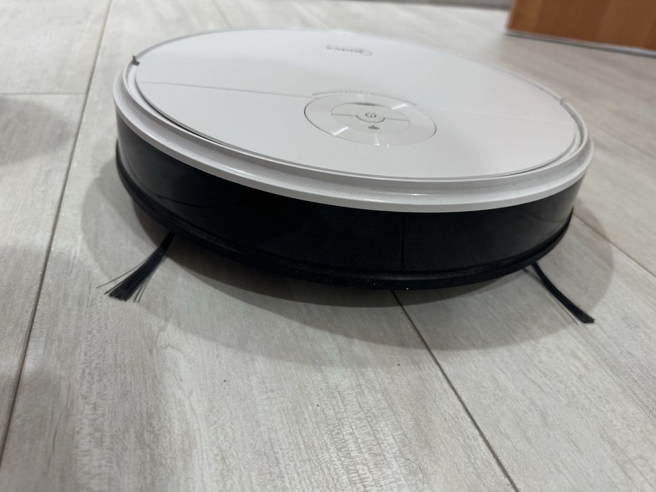 Робот пылесос Midea