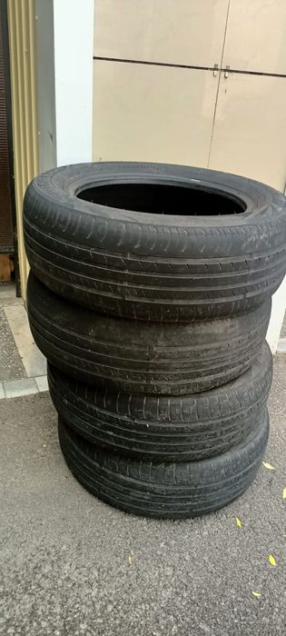 Продам шины 205/60/ R16 .