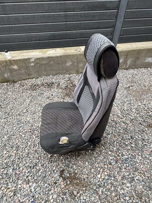 Сиденье от газели