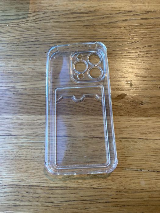 Продам чехол Iphone 13,14