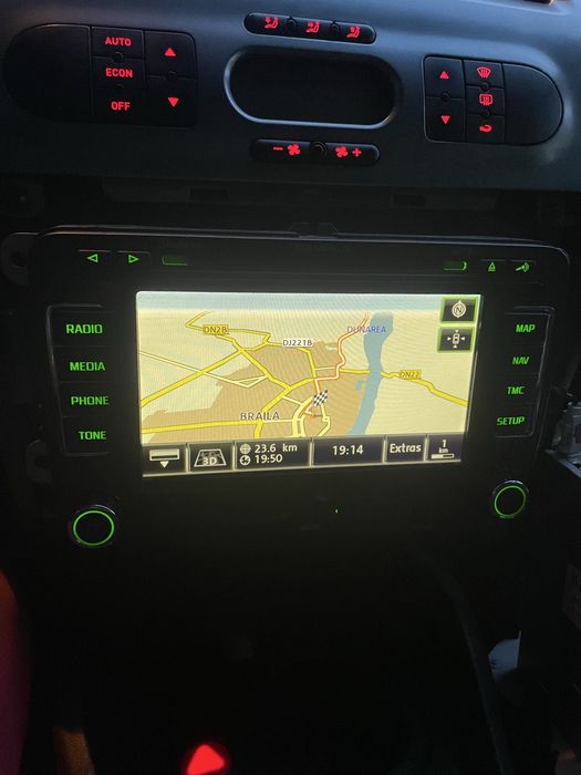 Navigatie  skoda columbus cititi descrierea
