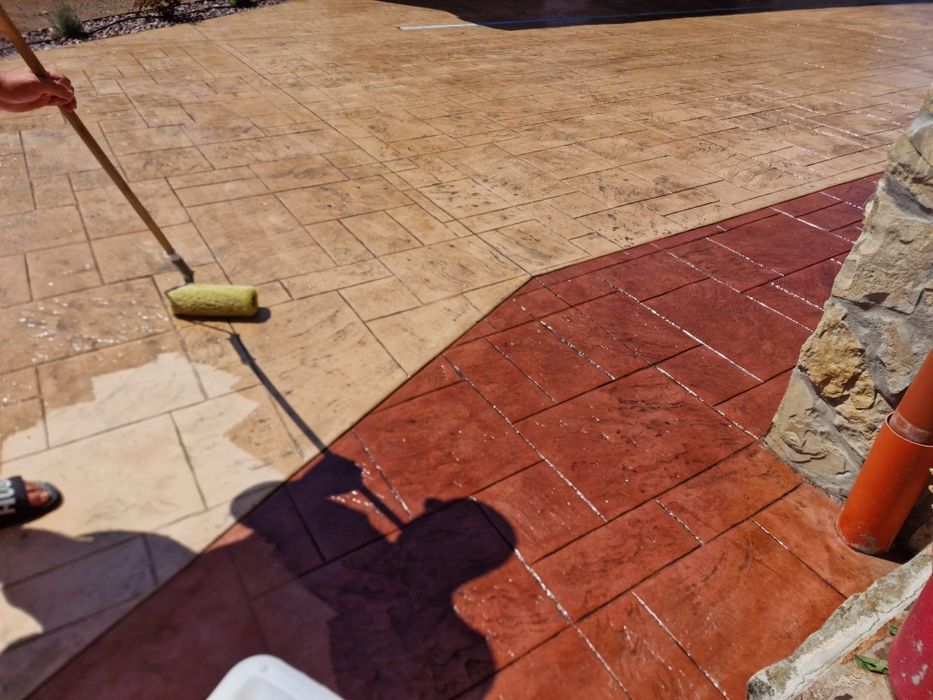 Lac Pentru Beton Amprentat si Pavele 10 litri- 400 lei