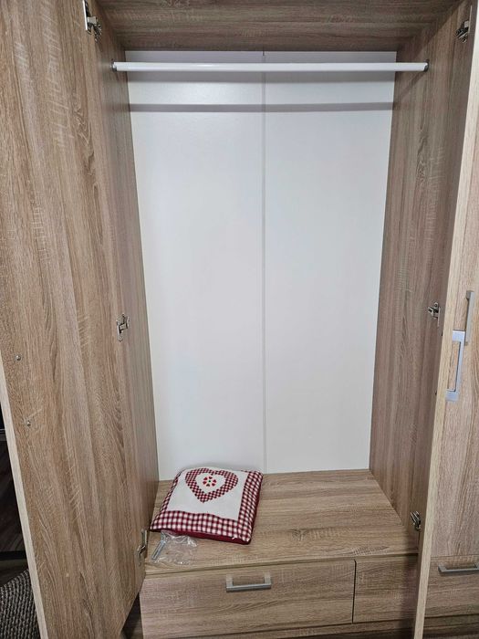 Mobilă completă pentru camera copiilor