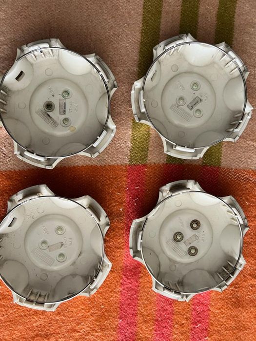 Заглушки для дисков Toyota