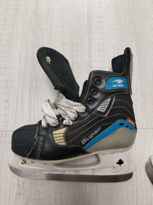 Продам коньки размер 38