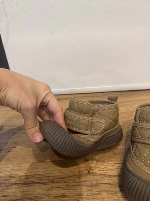 Димесезонные ботиночки новые