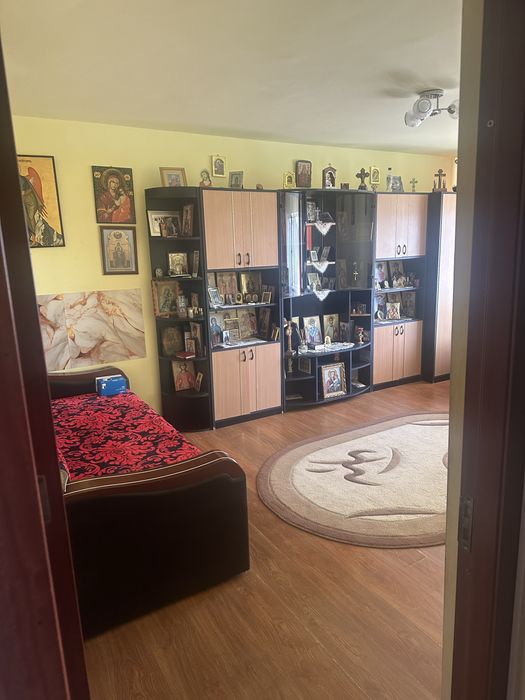 Apartament 3 camere Buzaului