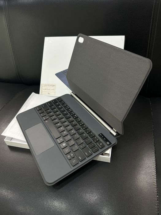 Magic Keyboard iPad 11 A16 Pro 11 Air