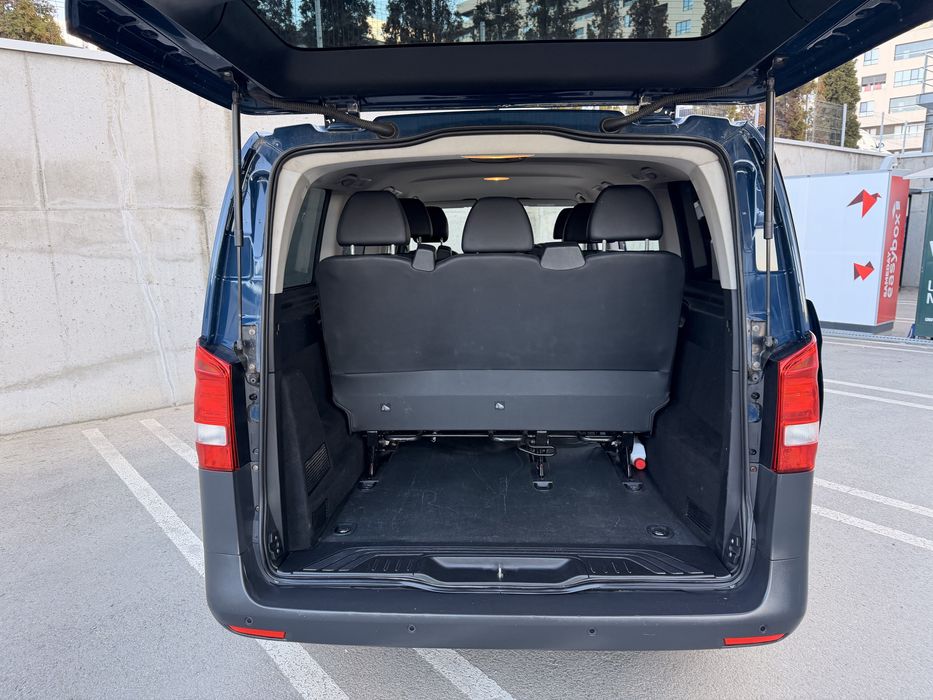 Inchiriez Microbuz 8+1 Mercedes-Benz Vito pentru vacante