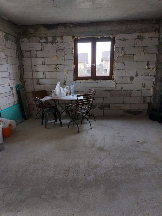 Vânzare vilă spațioasă cu teren 1.200 mp