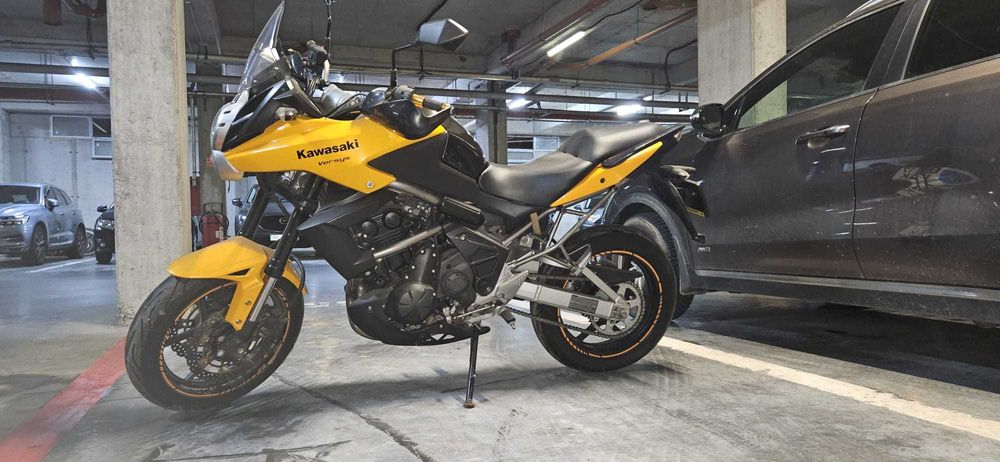 Vand Kawasaki Versys 650 - 2010 - galbena - stare excelenta - 23000km