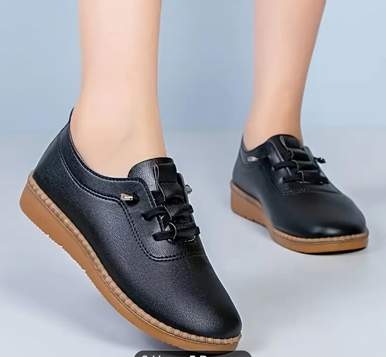 Обувки и ботуши сандали