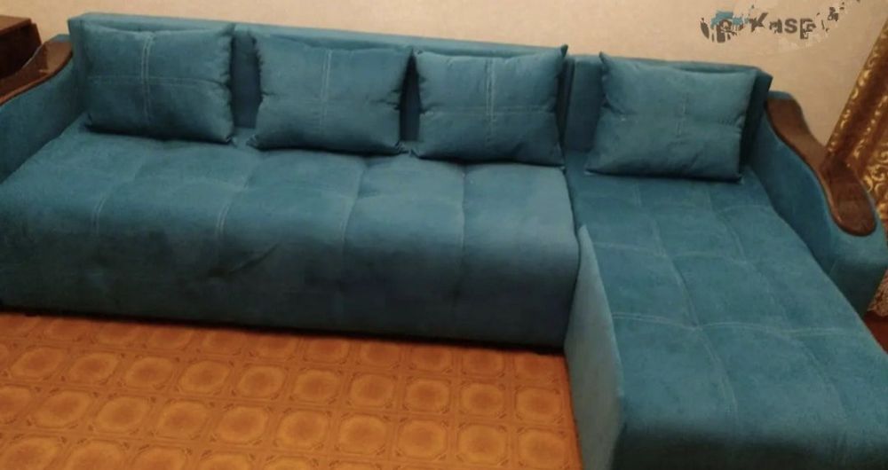 Диван угловой на пружинах