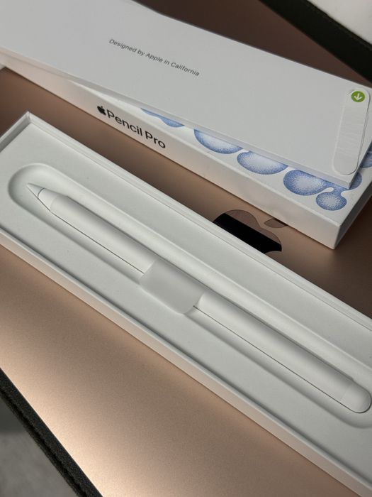 Apple pencil pro