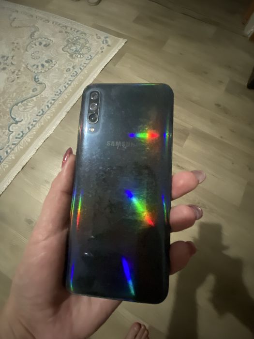 Продам смартфон самсунг, redmi