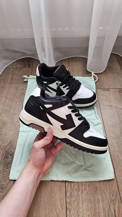 Off-White Out Off Office Black and White