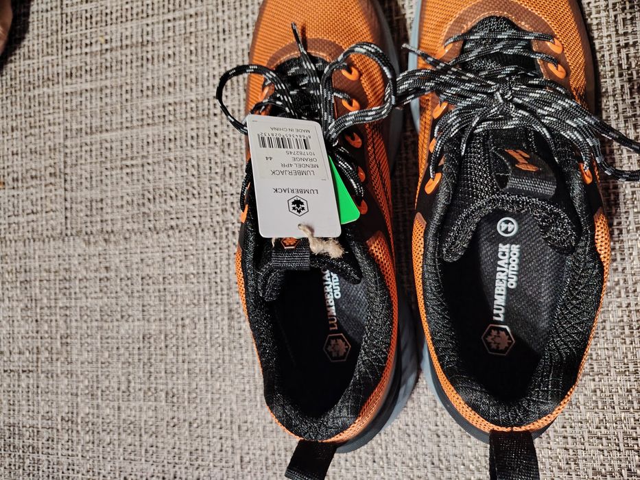 Маратонки с водна мембрана 44