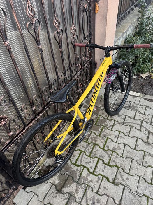 Vand bicicleta mtb specialized 27.5 frane hidraulice detin si alte mod