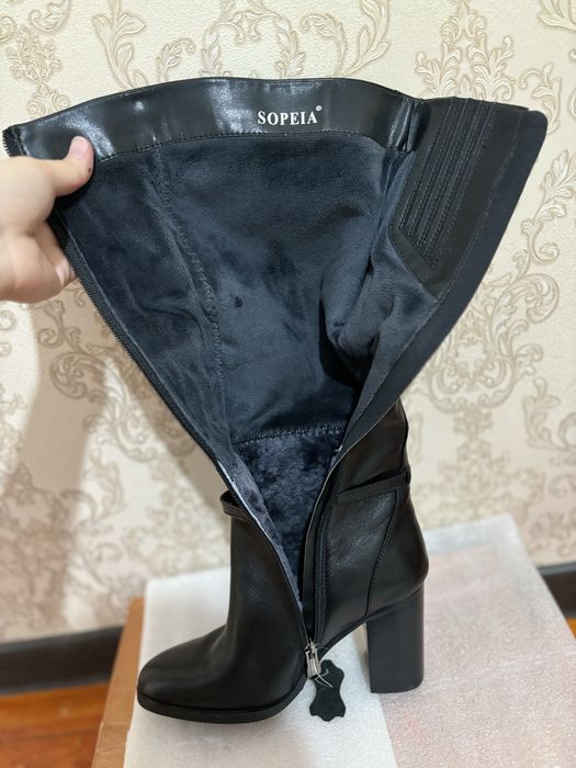 Кожаные сапоги