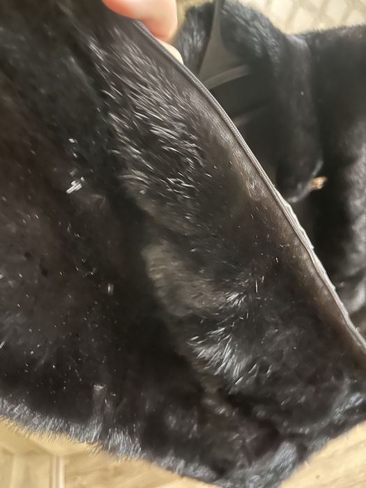 Продам норковую шубу