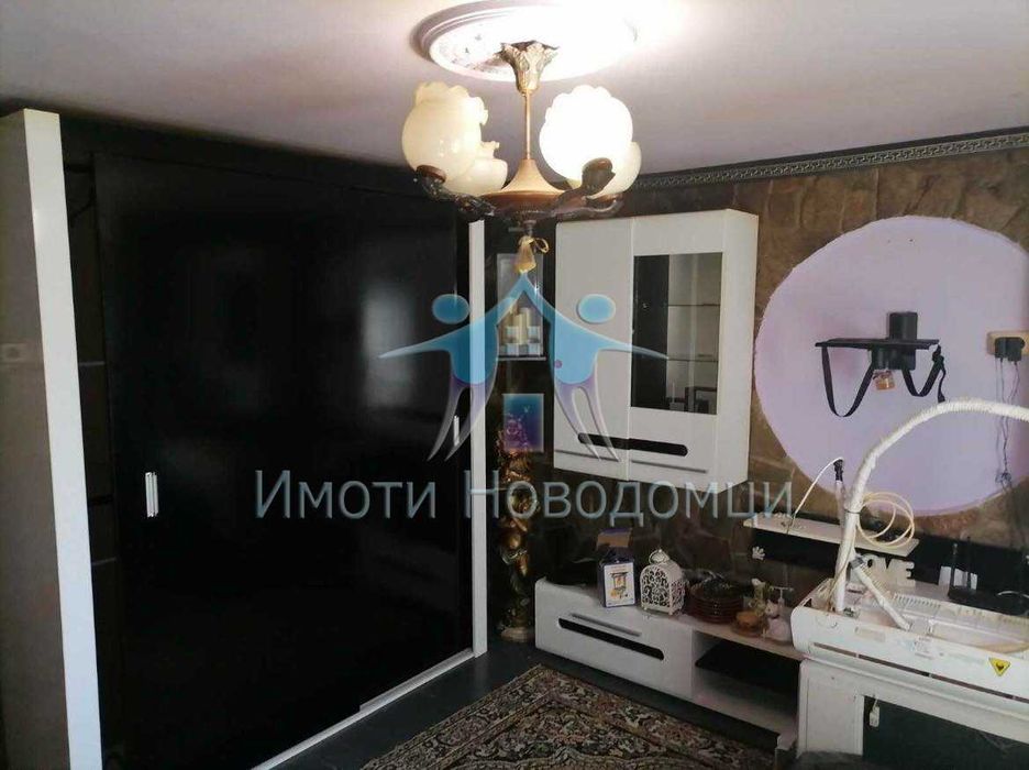 Продава се Къща в Шумен, Военно училище - 100 кв.м за 1173 €/кв.м - Снимка #1