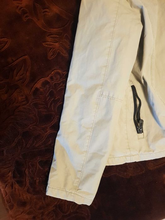 Geaca de iarna cu capison detasabil. Zara, Marime M. Noua!