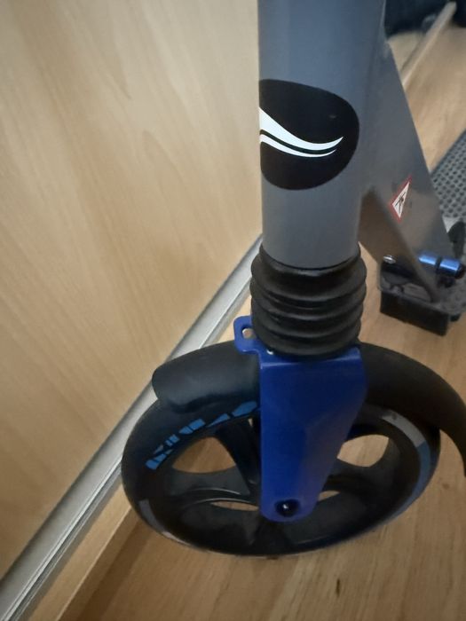 Тротинетка / скутер с големи колела до 100кг