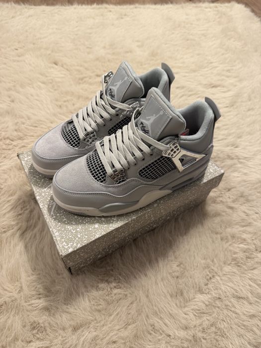 *ULTIMELE PERECHI* Nike Air Jordan 4 Frozen Moments -Verficare colet