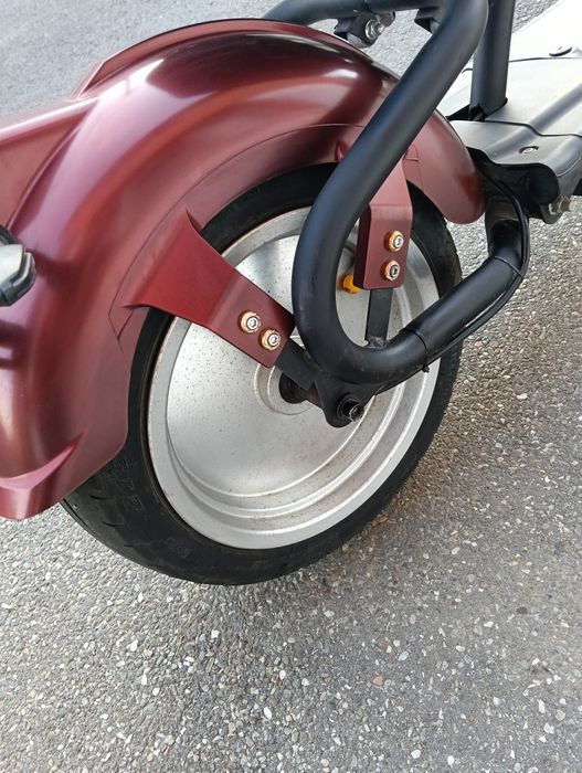Scuter electric fara acte
