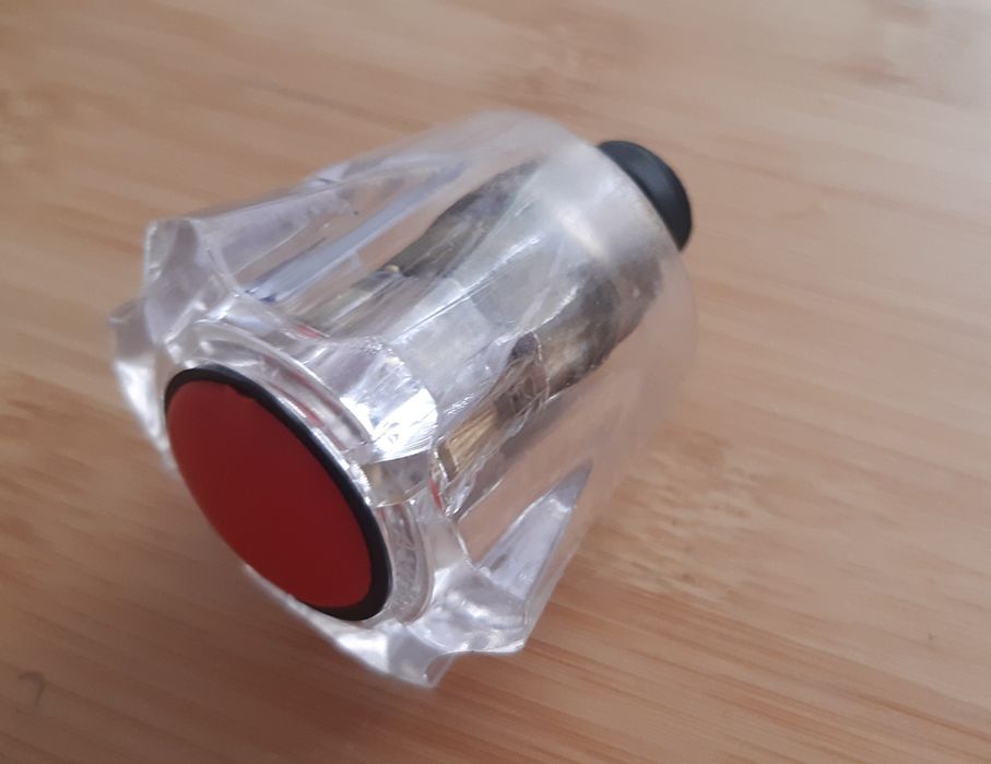 Глава за смесителна батерия 1/2" с пластмасова / метална ръкохватка