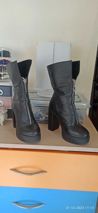 продавам ботуши!