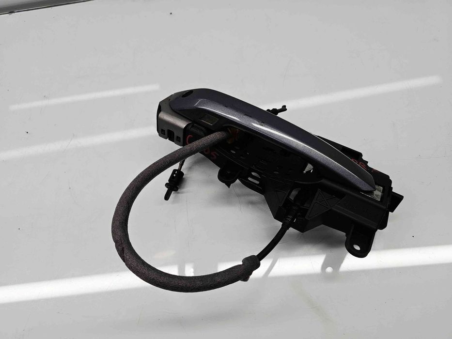 Maner usa dreapta fata Audi A4 (8W2, B9) [Fabr 2015-2023] LX7R