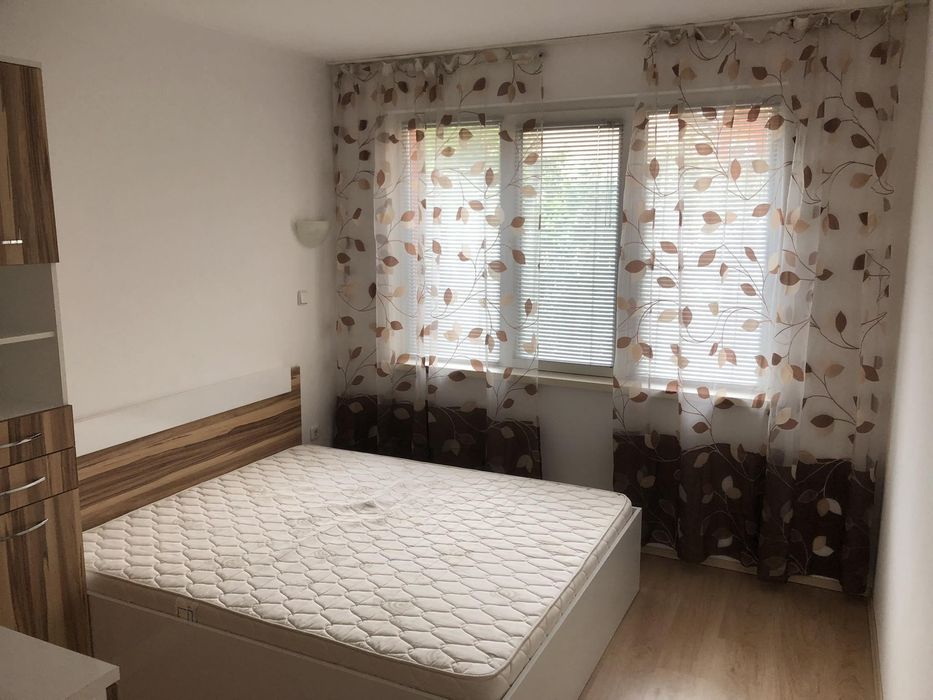 Дава се под наем Двустаен апартамент в Пловдив, Кючук Париж - 54 кв.м за 425 € - Снимка #3