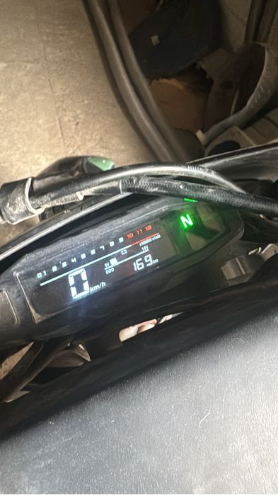 Zuumav k5 с документами