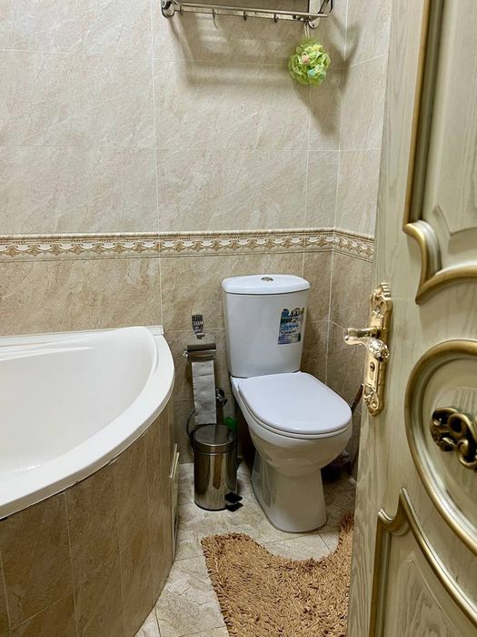 Квартира двухуровневая с обстановкой