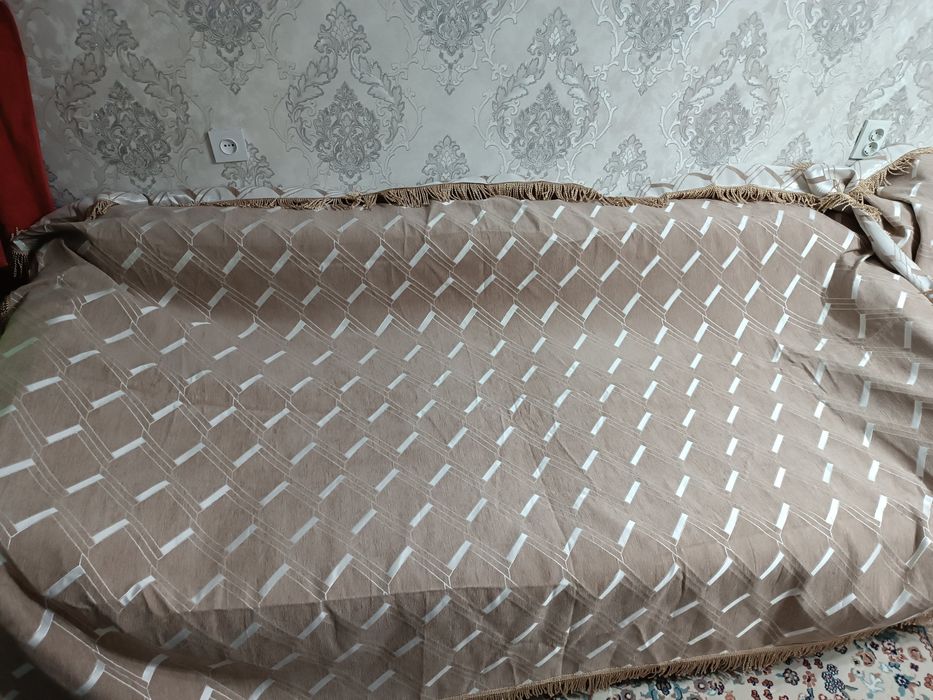 Накидки для дивана