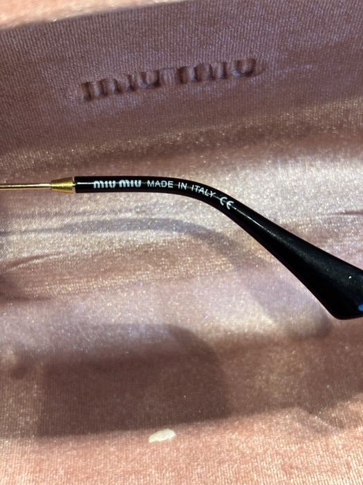 Дамски слънчева очила-Miu-Miu