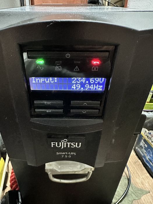 UPS Fujitsu FJT750I 750W