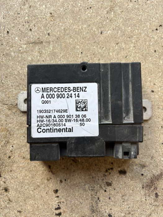 Модул горивна помпа мерцедес