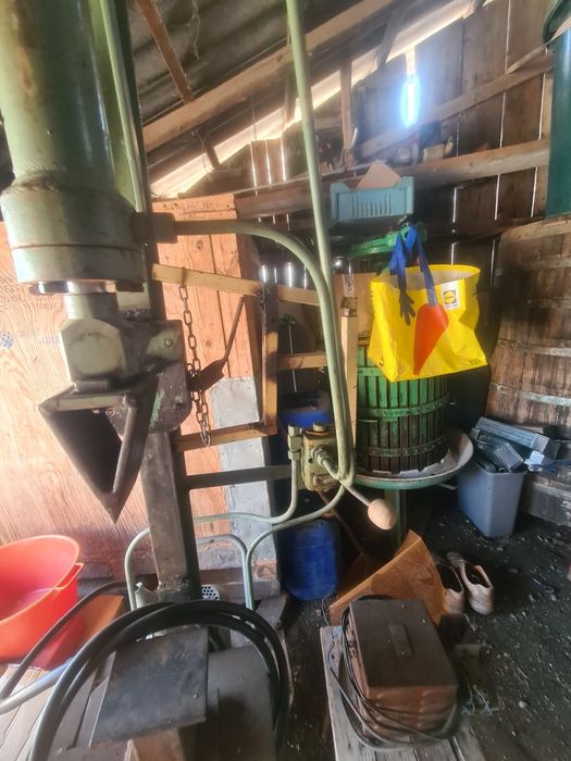 Presa de spart lemne