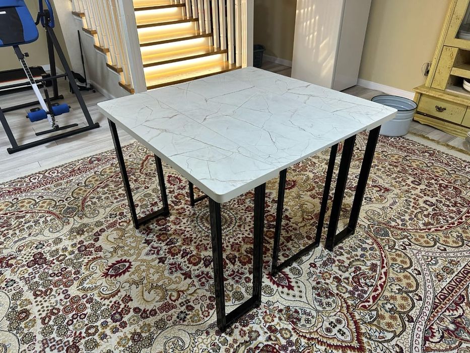 Аренда столов и стульев