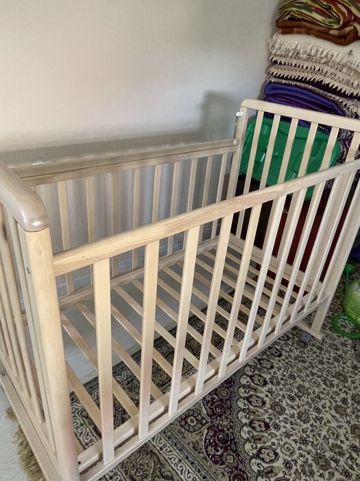 Детский манеж для ребенка с матрасом