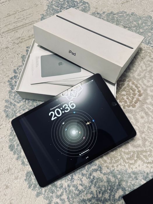 Айпад 9 64гб с коробкой