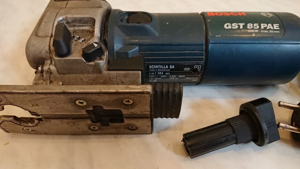 Лобзик электрический Bosch