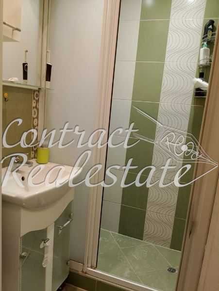 Двустаен Обзаведен Възраждане ! Два климатика ! Три стаи !