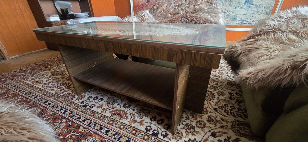 Холна маса разтегателна