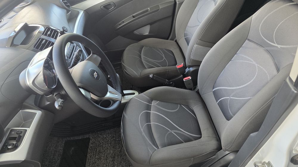 Chevrolet Spark AT