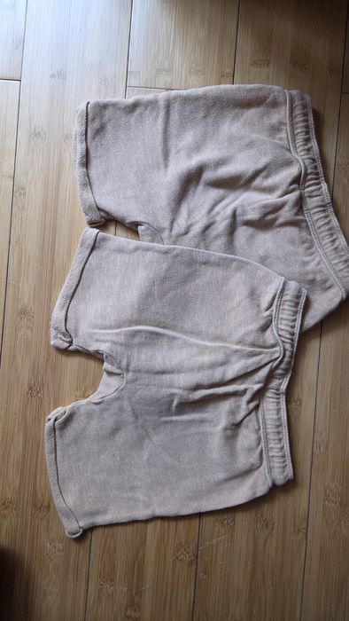 Pantaloni scurți H&M. Marime 92 cm